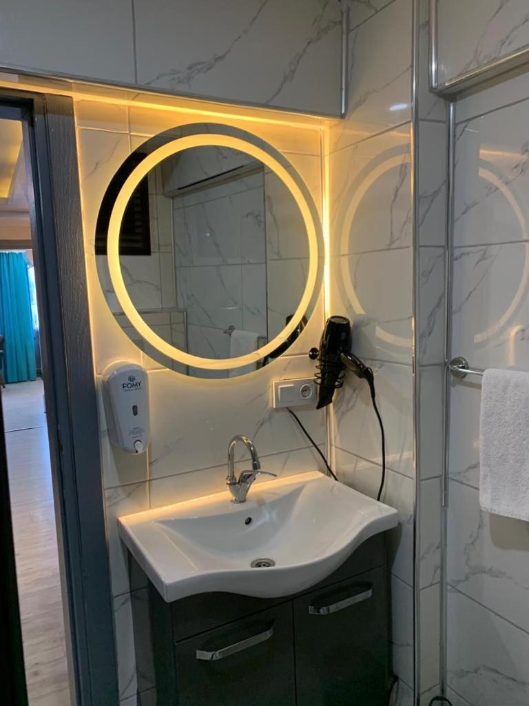 Sara Suit Hotel 伊斯坦布尔 外观 照片